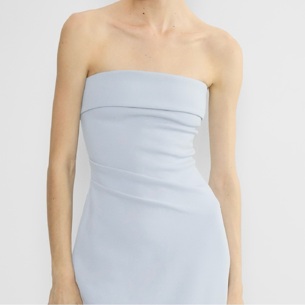 NWT Babaton FigureKnit Eyecatcher Strapless Midi Dress Dew Blue Aritzia L - Picture 4 of 6